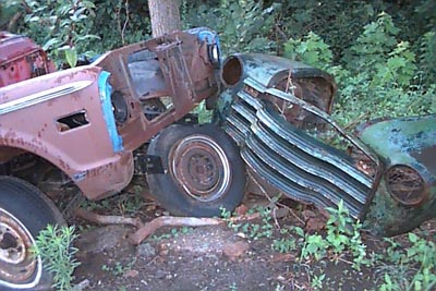 junkyard photos chevy gmc trucks
